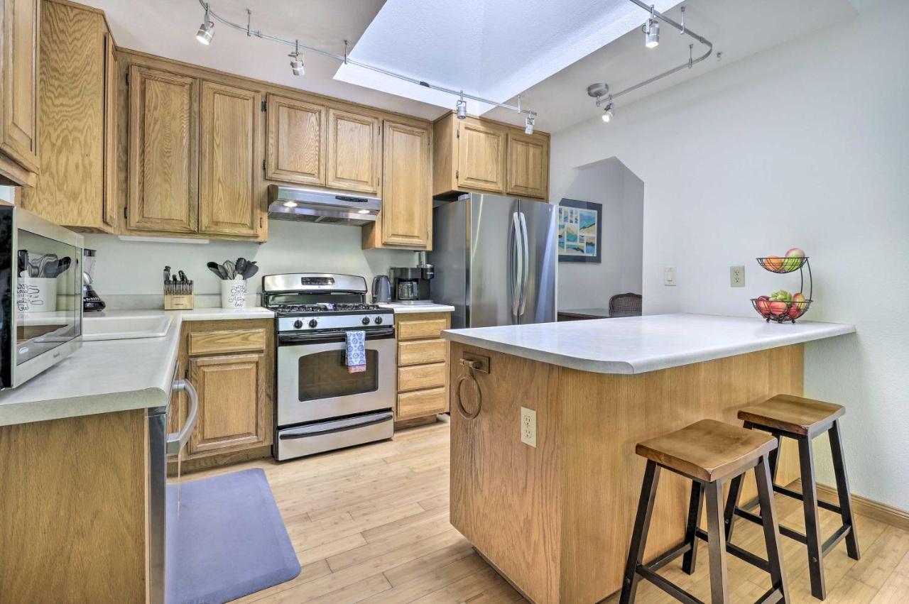 Tranquil With Redwood Views Holiday home *